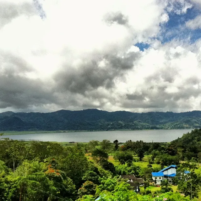 Minahasa Farming Traditions: The Heritage of Indonesian Spices - Indonesian spice industry insights